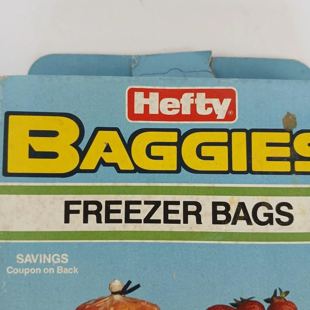 NOS Hefty Baggies Freezer Bags Pint Size 80 Bags Vintage Twist Ties New Sealed